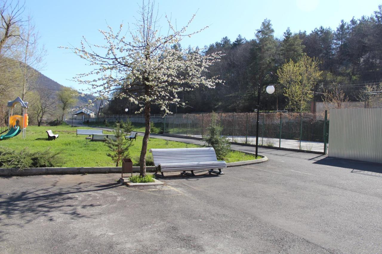 Diligence Hotel & Restaurant Dilijan Luaran gambar