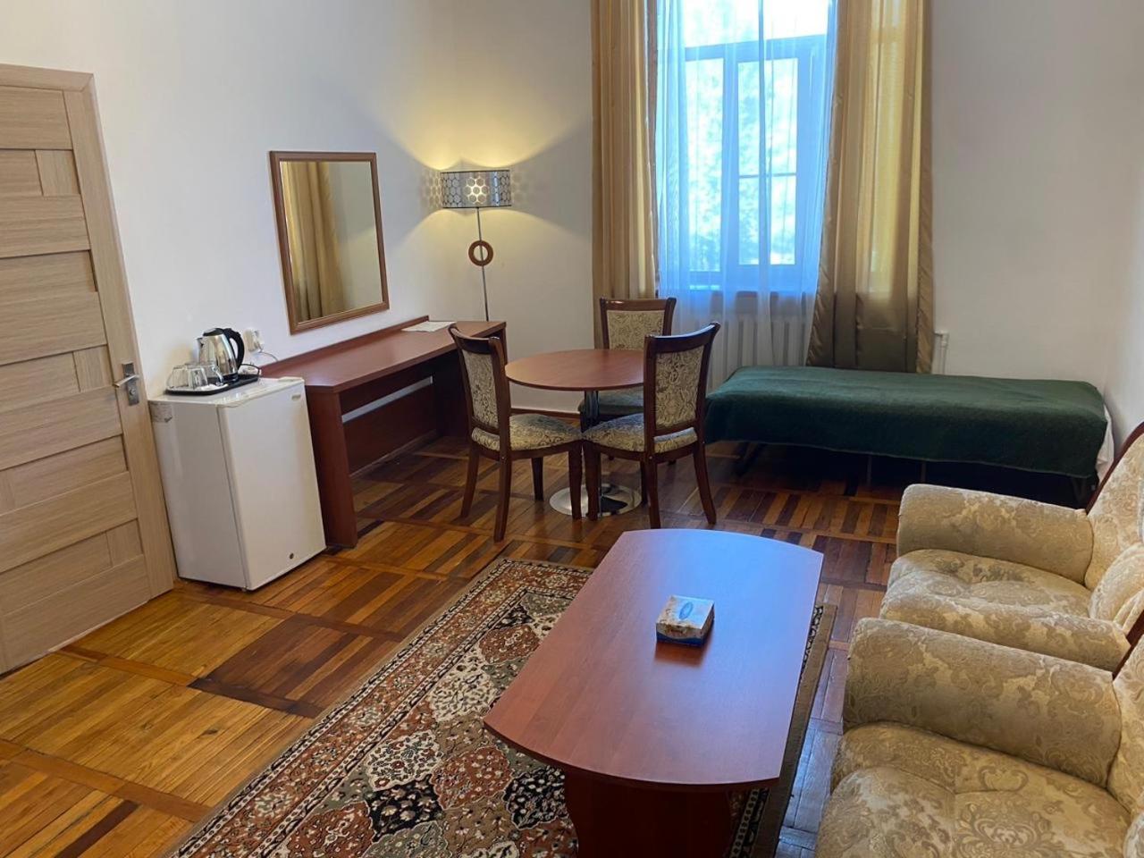 Diligence Hotel & Restaurant Dilijan Luaran gambar